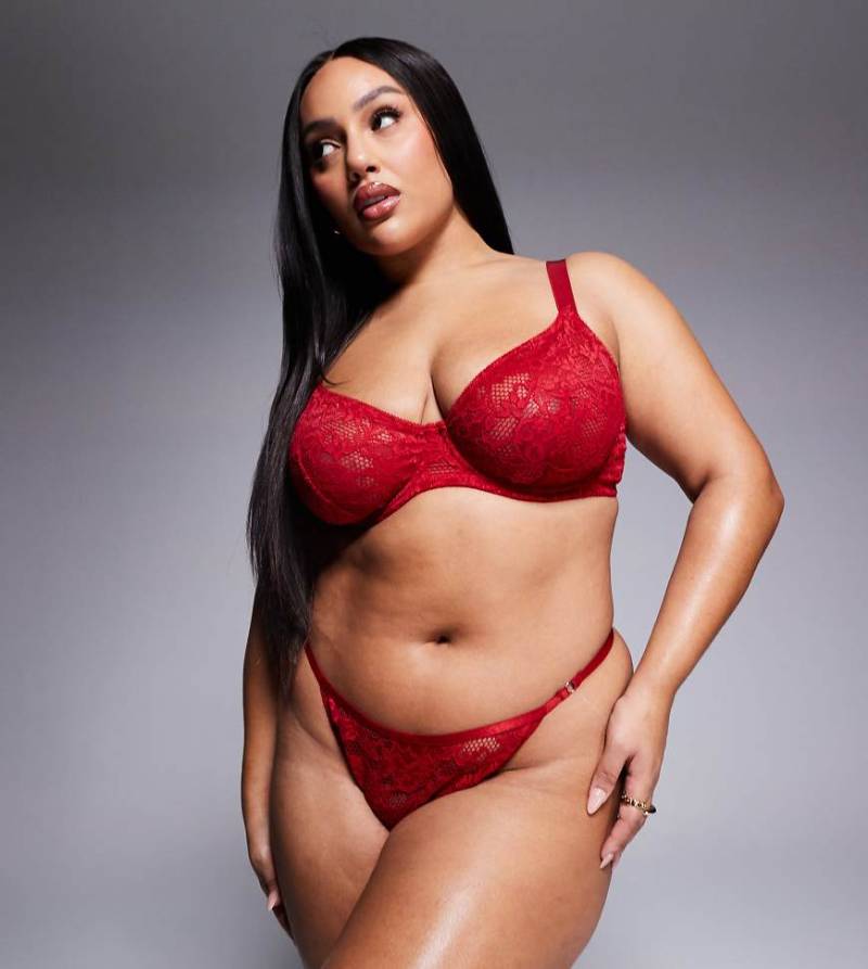 ASOS DESIGN Curve - Margot - Spitzentanga in Rot von ASOS Curve