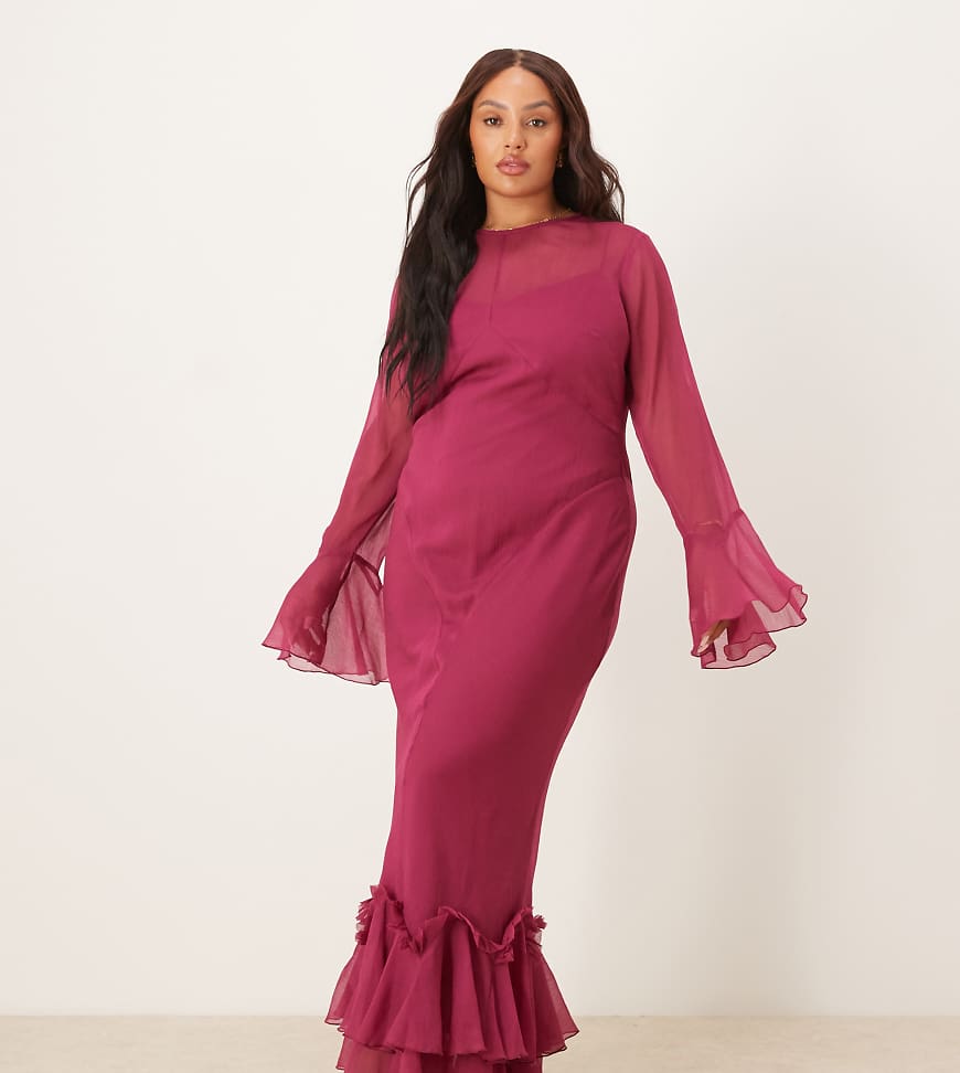 ASOS DESIGN Curve - Maxikleid in Maulbeere mit Flatterärmeln und Rüschensaum-Rot von ASOS Curve