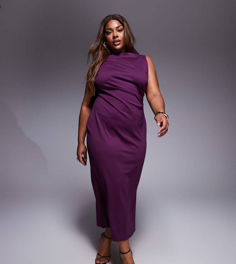 ASOS DESIGN Curve - Midaxi-Kleid in Pflaume mit hohem U-Boot-Ausschnitt und Faltendetails-Lila von ASOS Curve