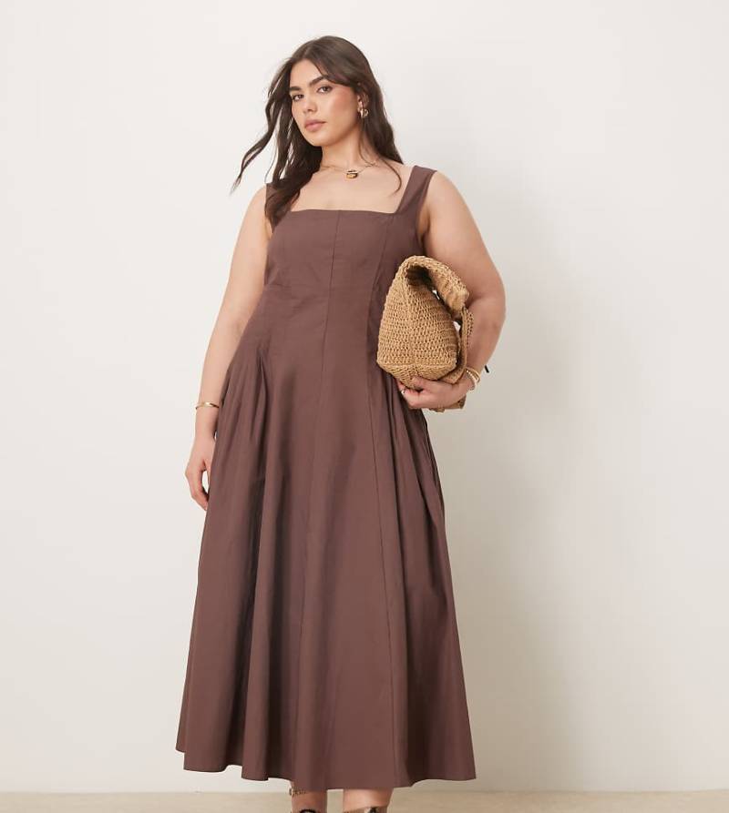 ASOS DESIGN Curve - Midikleid in Schokobraun mit U-Ausschnitt und plissierter Taille von ASOS Curve