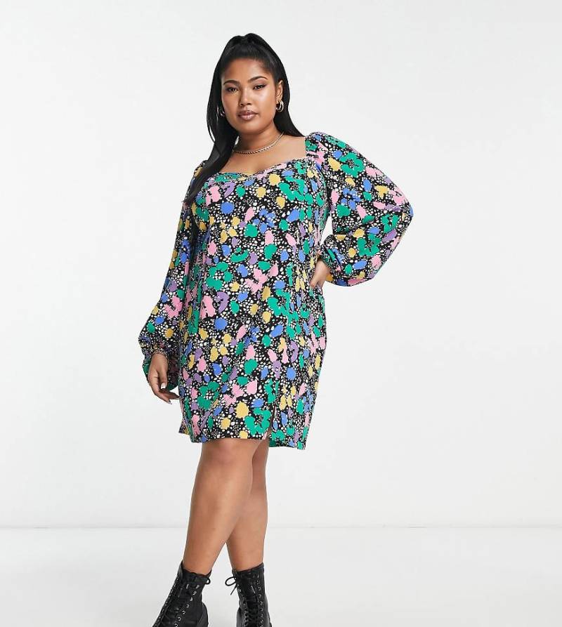 ASOS DESIGN Curve - Mini-Freizeitkleid mit ausgestellten Ärmeln und buntem Klecksmuster von ASOS Curve
