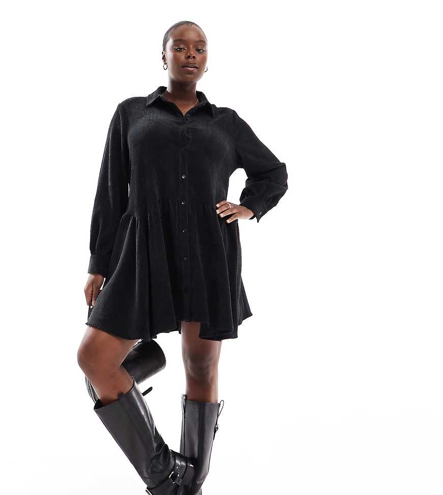 ASOS DESIGN Curve - Mini-Hängerkleid aus Cord in Schwarz mit Schößchen-Bunt von ASOS Curve