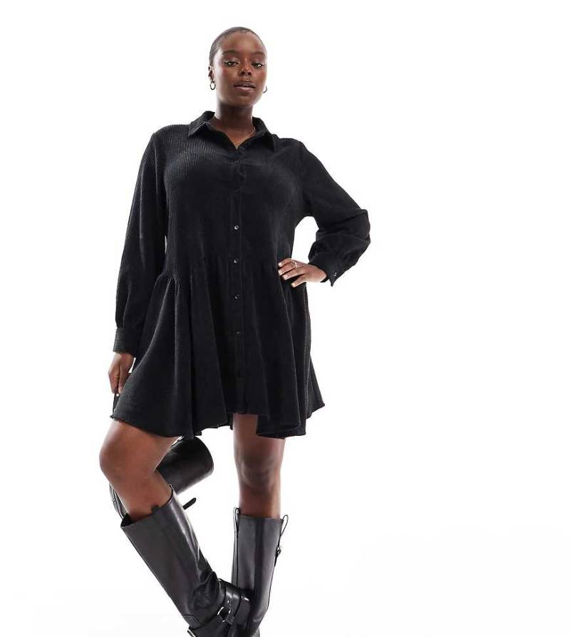 ASOS DESIGN Curve - Mini-Hängerkleid aus Cord in Schwarz mit Schößchen-Bunt von ASOS Curve