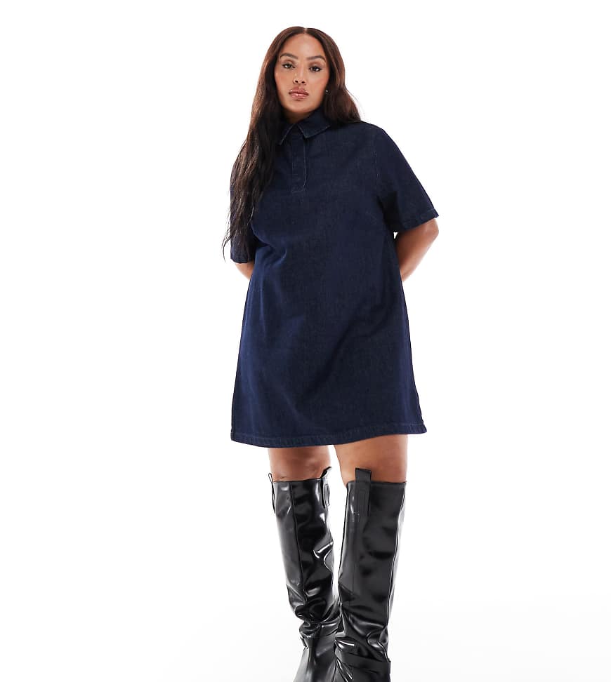 ASOS DESIGN Curve - Mini-Jeanskleid in Rinse-Waschung mit Polokragen-Blau ASOS DESIGN Curve - Mini-Jeanskleid in Rinse-Waschung mit Polokragen-Blau von ASOS Curve