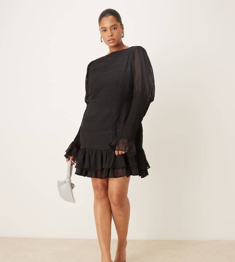 ASOS DESIGN Curve - Minikleid in Schwarz mit U-Boot-Ausschnitt, tief angesetzter Taille und gesmokten Ärmeln von ASOS Curve