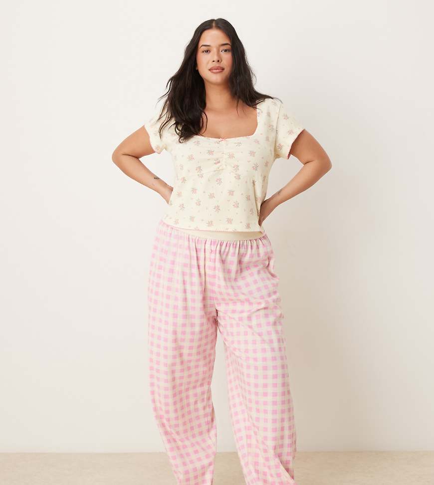 ASOS DESIGN Curve - Mix & Match - Pyjama-Hose mit freiliegendem Taillenbund und rosa Vichy-Karo-Bunt ASOS DESIGN Curve - Mix & Match - Pyjama-Hose mit freiliegendem Taillenbund und rosa Vichy-Karo-Bunt von ASOS Curve