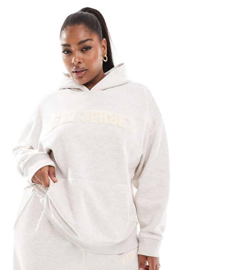 ASOS DESIGN Curve - Oversize-Kapuzenpullover in meliertem Hellbeige mit „New Jersey"-Motiv aus Chenille, Kombiteil-Grau von ASOS Curve