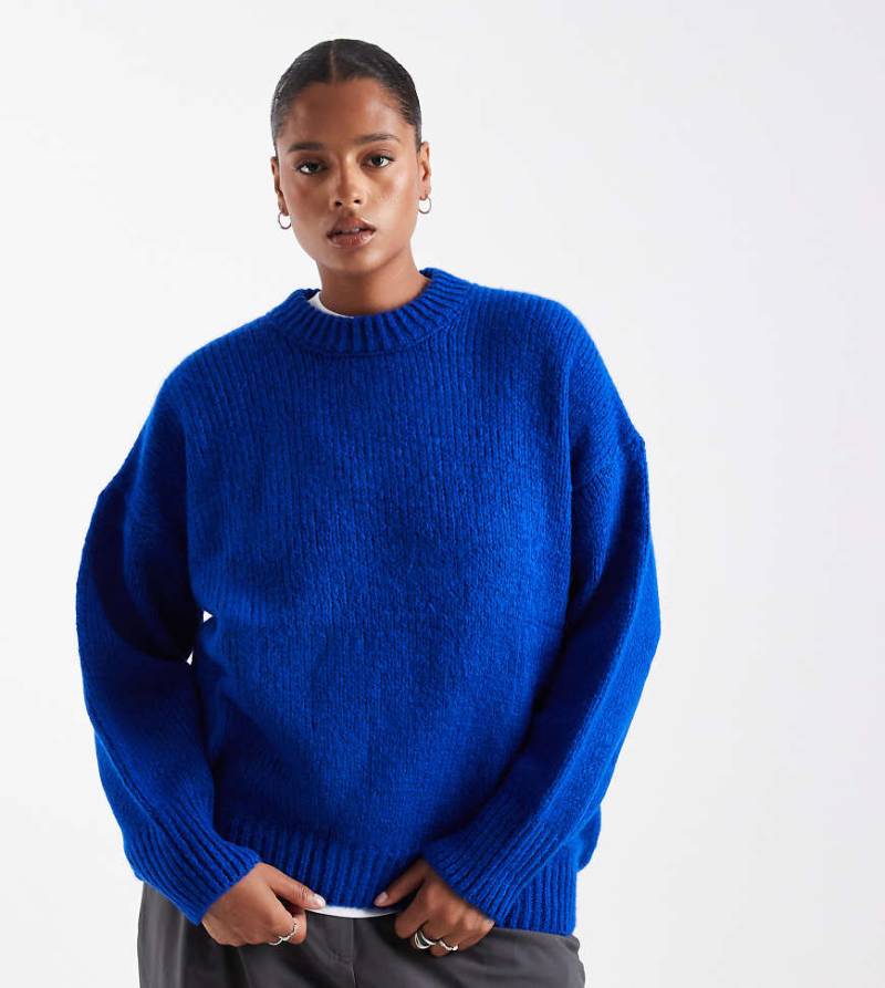 ASOS DESIGN Curve - Oversize-Pullover in Kobaltblau mit Rundhalsausschnitt von ASOS Curve