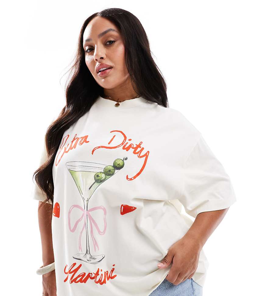 ASOS DESIGN Curve - Oversize-T-Shirt in Creme mit Martini-Grafikprint-Weiß ASOS DESIGN Curve - Oversize-T-Shirt in Creme mit Martini-Grafikprint-Weiß von ASOS Curve