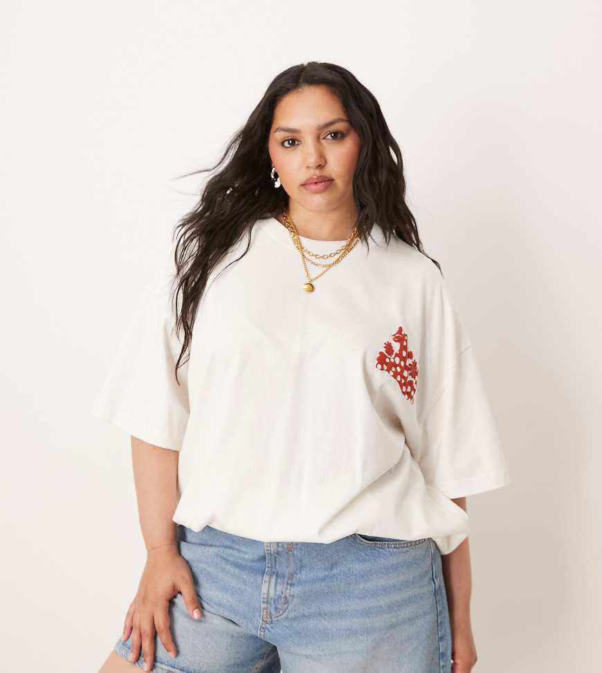 ASOS DESIGN Curve - Oversize-T-Shirt in Cremeweiß mit floralem Leoparden-Print ASOS DESIGN Curve - Oversize-T-Shirt in Cremeweiß mit floralem Leoparden-Print von ASOS Curve