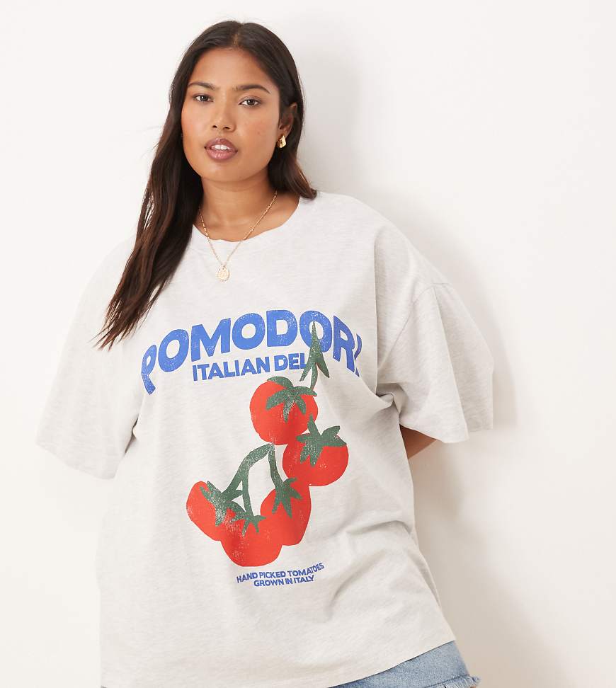 ASOS DESIGN Curve - Oversize-T-Shirt in meliertem Eisgrau mit „Pomodoro"-Tomaten-Print von ASOS Curve