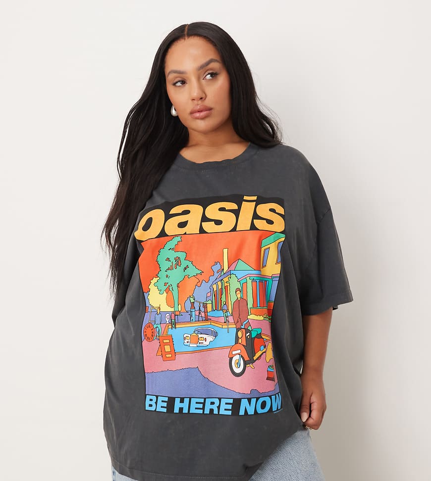 ASOS DESIGN Curve - Oversize-T-Shirt in verwaschenem Anthrazit mit lizenzierter „Oasis"-Grafik-Grau ASOS DESIGN Curve - Oversize-T-Shirt in verwaschenem Anthrazit mit lizenzierter „Oasis"-Grafik-Grau von ASOS Curve