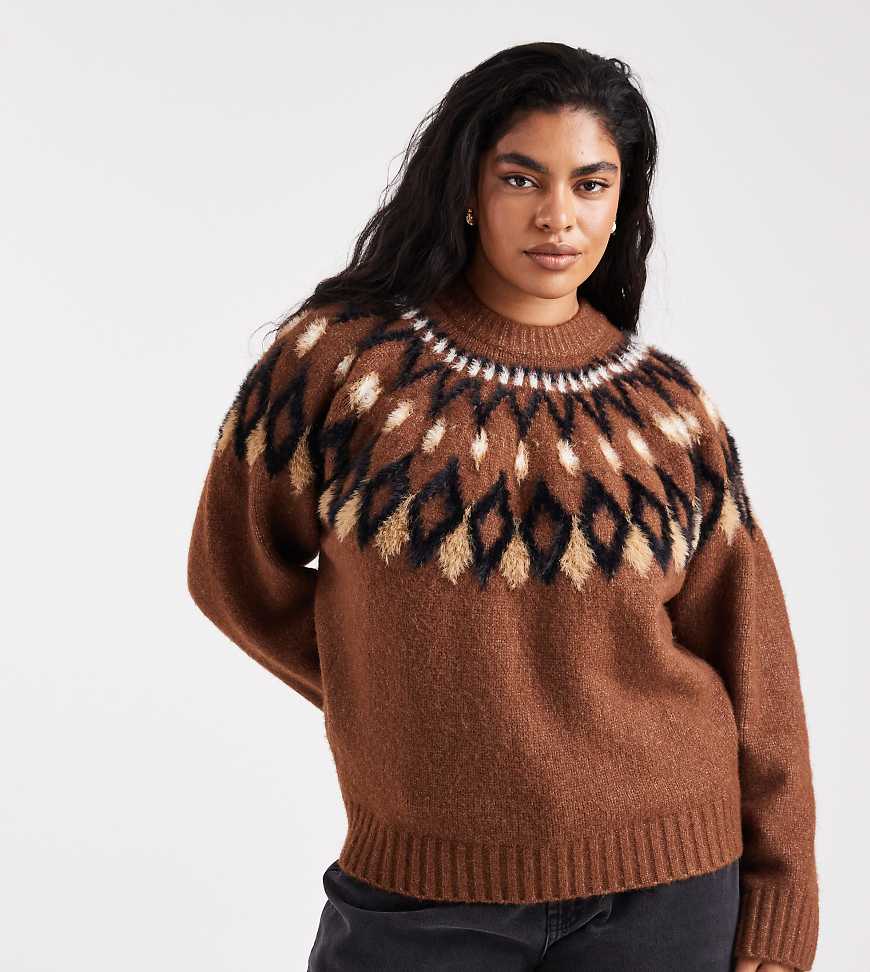 ASOS DESIGN Curve - Pullover in Toffee mit Wimpern-Passe-Rotbraun von ASOS Curve