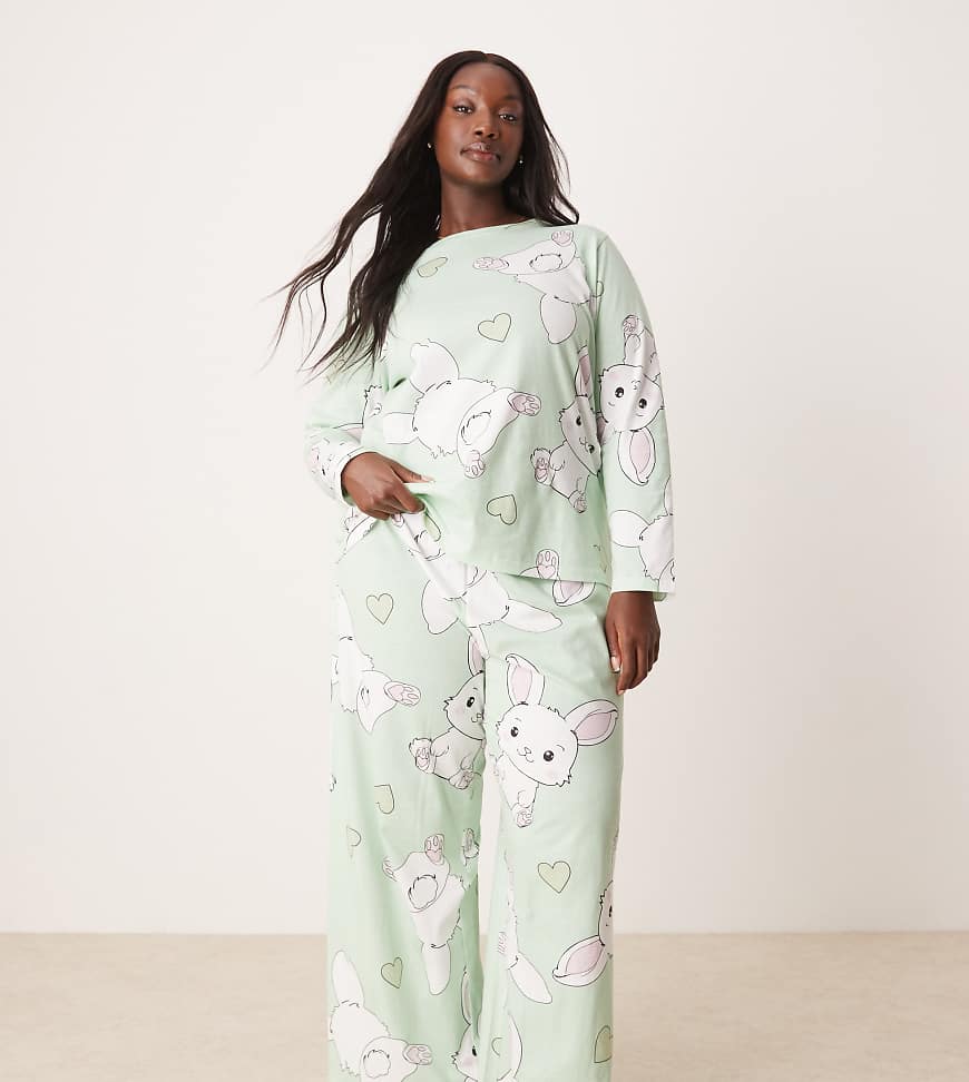 ASOS DESIGN Curve - Pyjama in Grau mit Häschen-Print, aus langärmligem Oberteil und Hose ASOS DESIGN Curve - Pyjama in Grau mit Häschen-Print, aus langärmligem Oberteil und Hose von ASOS Curve