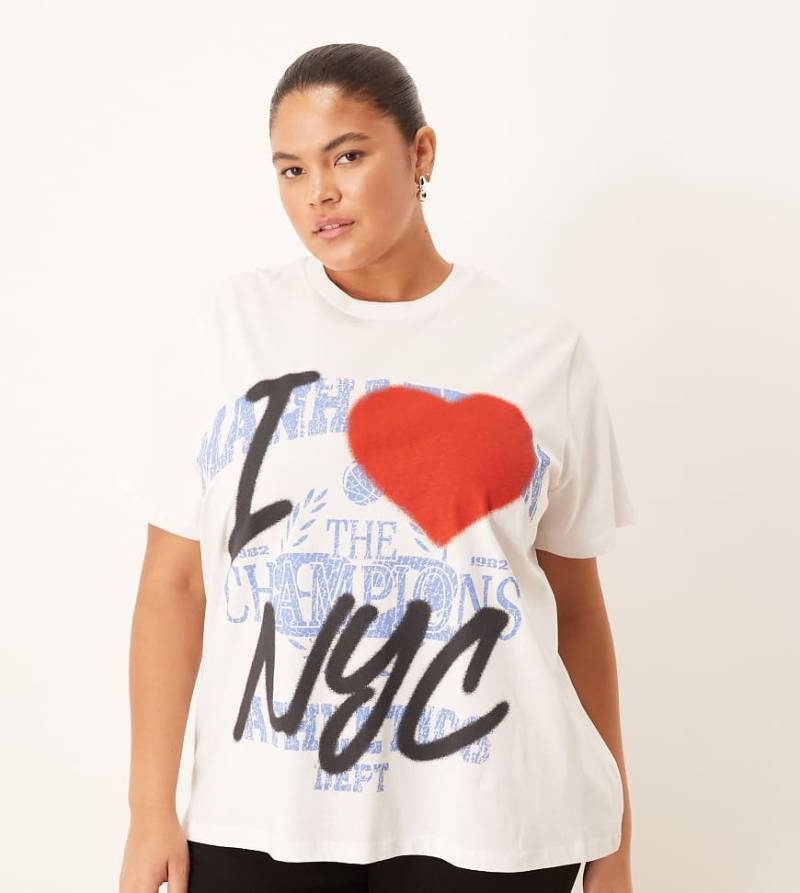 ASOS DESIGN Curve - Regular Fit T-Shirt in Weiß mit „NYC"-Motivprint von ASOS Curve