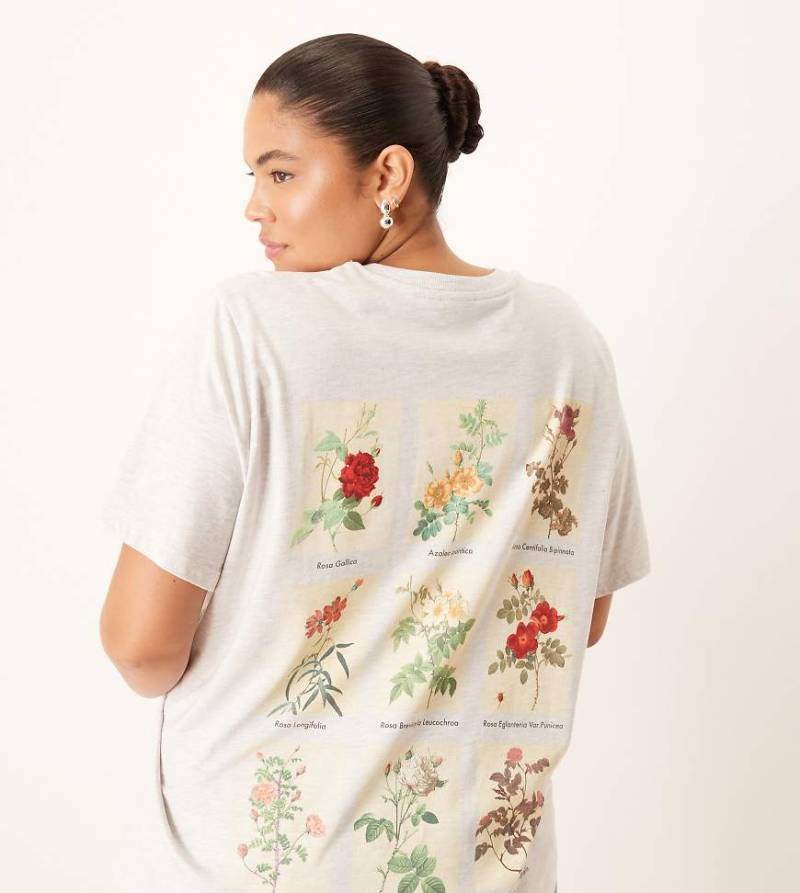 ASOS DESIGN Curve - Regular Fit T-Shirt in meliertem Eisgrau mit floralem Diagramm-Print von ASOS Curve