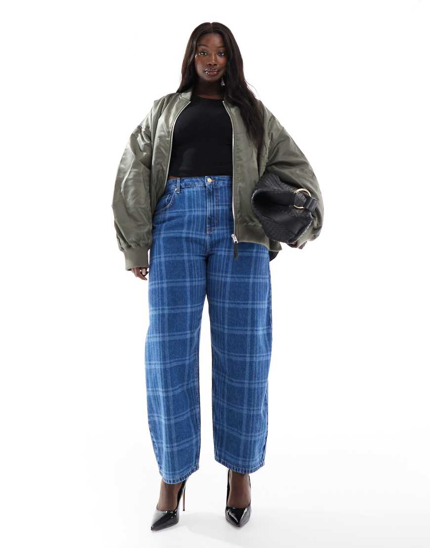 ASOS DESIGN Curve - Schmale Jeans mit Karomuster und abgerundetem Beinschnitt-Blau von ASOS Curve