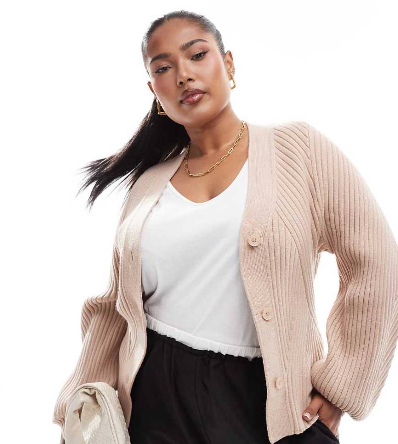 ASOS DESIGN Curve - Strickjacke in Mokka mit Rippendetail und strukturierten Ärmeln-Braun von ASOS Curve