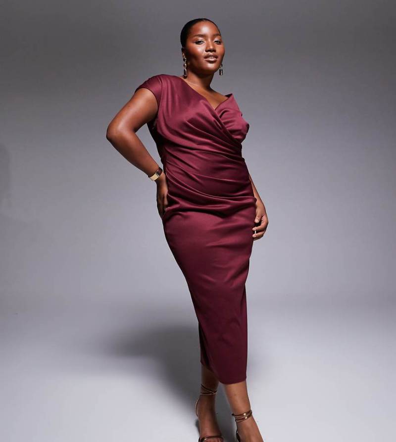 ASOS DESIGN Curve - Strukturiertes Midikleid in dunklem Beerenrot mit Kappärmeln und drapierter, überkreuzter Vorderseite von ASOS Curve
