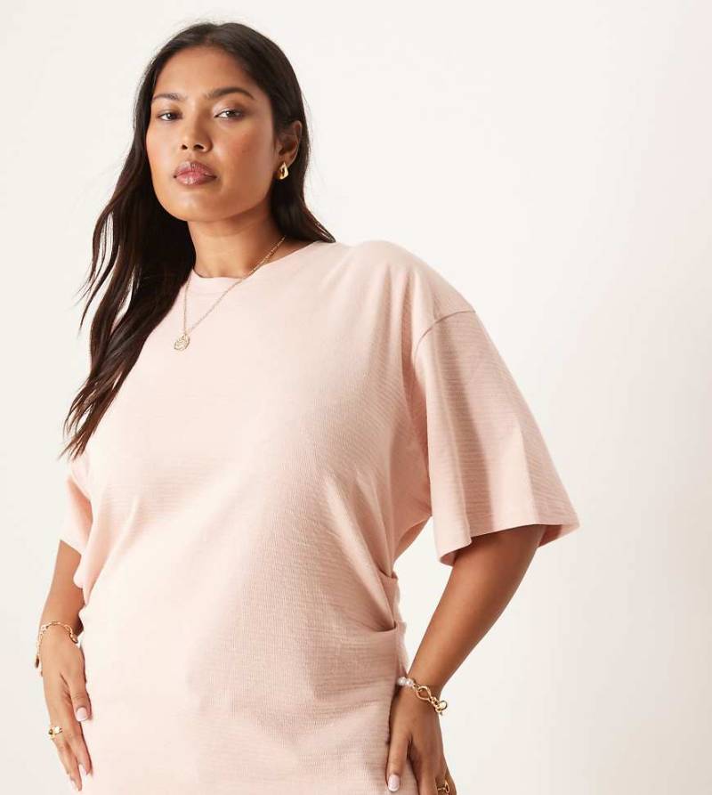 ASOS DESIGN Curve - Strukturiertes T-Shirt in Staubrosa mit Korsett-Taille von ASOS Curve