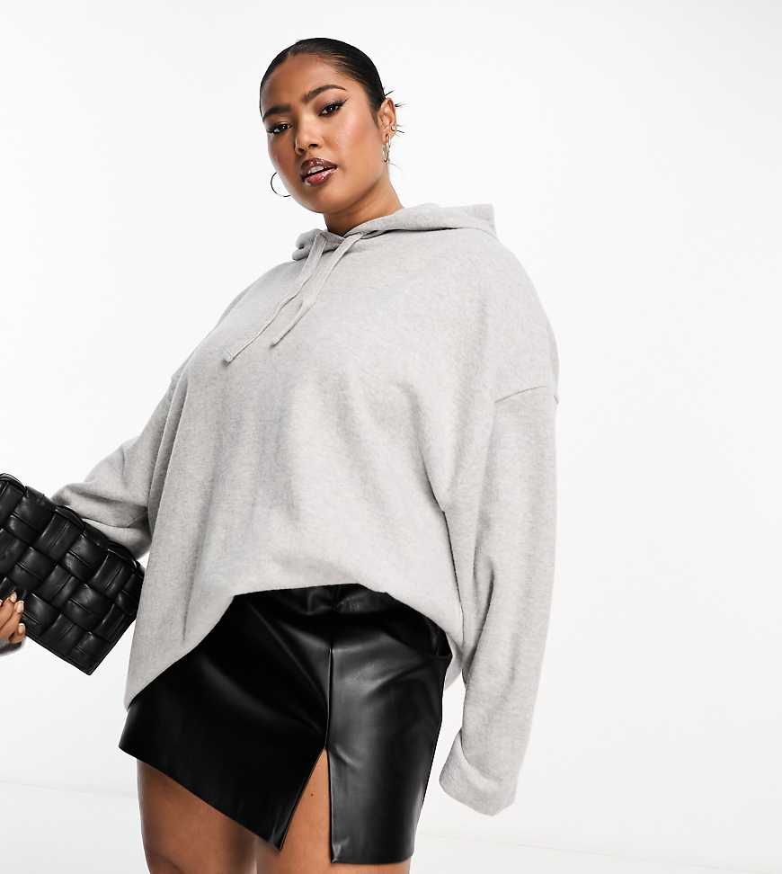 ASOS DESIGN Curve - Superweicher Oversize-Kapuzenpullover in meliertem Grau ASOS DESIGN Curve - Superweicher Oversize-Kapuzenpullover in meliertem Grau von ASOS Curve