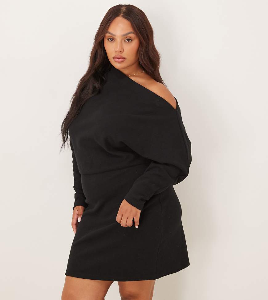 ASOS DESIGN Curve - Superweiches, langärmliges Minikleid in Schwarz mit abfallender Schulterpartie von ASOS Curve