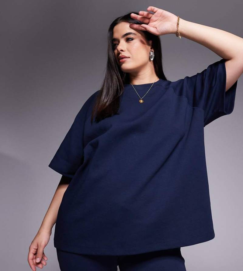 ASOS DESIGN Curve - T-Shirt aus Interlock-Jersey in Marineblau mit Raglanärmeln, Kombiteil-Grau von ASOS Curve