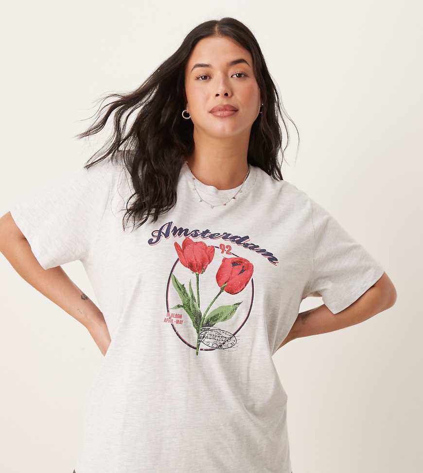 ASOS DESIGN Curve - T-Shirt in Eisgrau meliert mit regulärer Passform und Amsterdam Tulpen-Grafikprint ASOS DESIGN Curve - T-Shirt in Eisgrau meliert mit regulärer Passform und Amsterdam Tulpen-Grafikprint von ASOS Curve