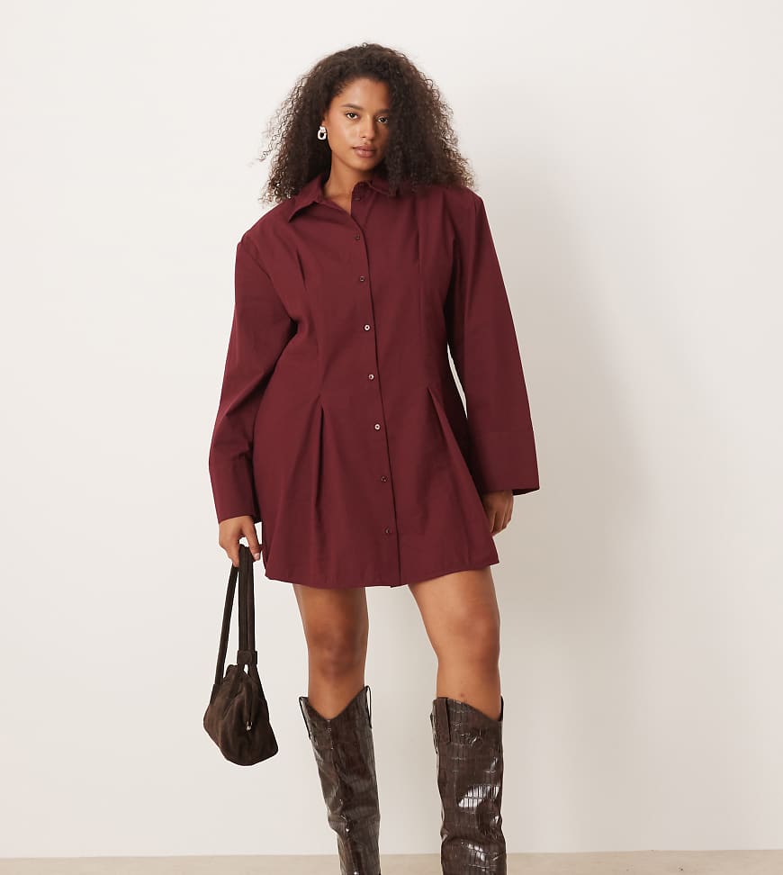 ASOS DESIGN Curve - Tailliertes Mini-Hemdkleid in Burgunderrot mit Schulterpolstern von ASOS Curve