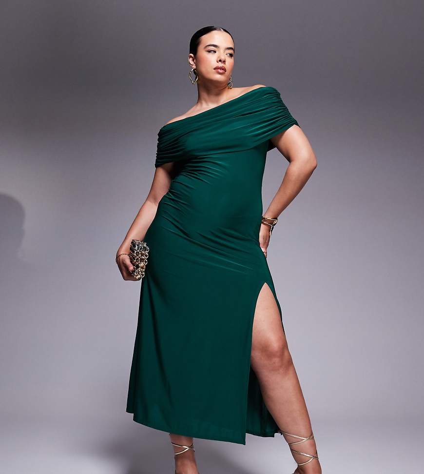 ASOS DESIGN Curve - Trägerloses Maxikleid in Flaschengrün mit Schlitz ASOS DESIGN Curve - Trägerloses Maxikleid in Flaschengrün mit Schlitz von ASOS Curve