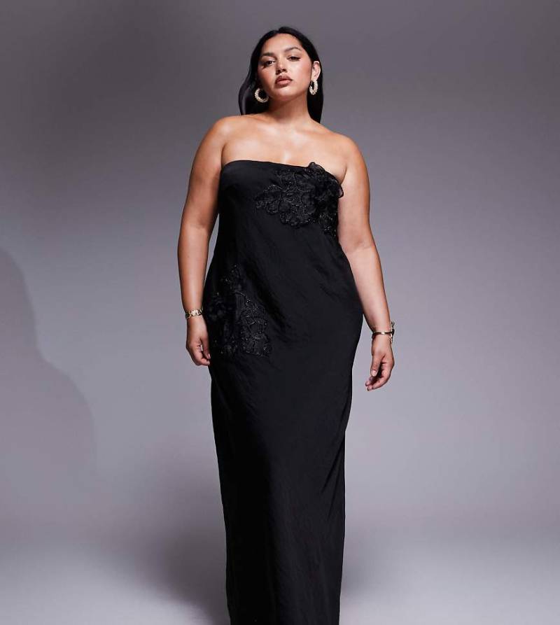 ASOS DESIGN Curve - Trägerloses Maxikleid in Schwarz mit Blumenapplikation von ASOS Curve