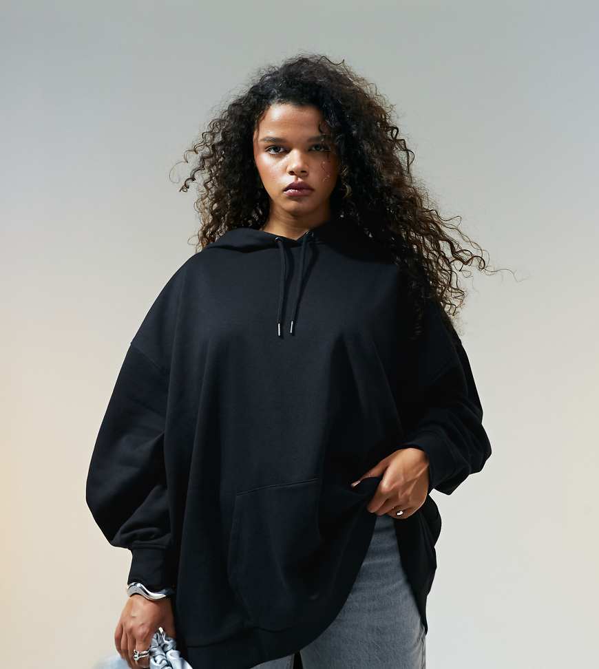 ASOS DESIGN Curve - Übergroßer Kapuzenpullover in Schwarz von ASOS Curve