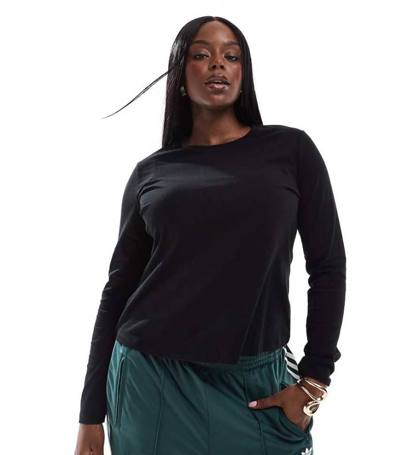 ASOS DESIGN Curve - Ultimate - Schmal geschnittenes, langärmliges Shirt in Schwarz von ASOS Curve