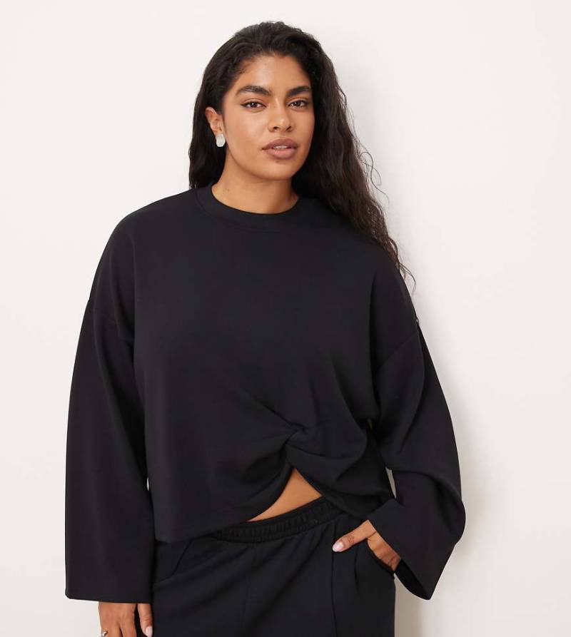 ASOS DESIGN Curve - Weiches Sweatshirt aus Cupro in Schwarz mit Knoten-Detail vorne-Grau von ASOS Curve