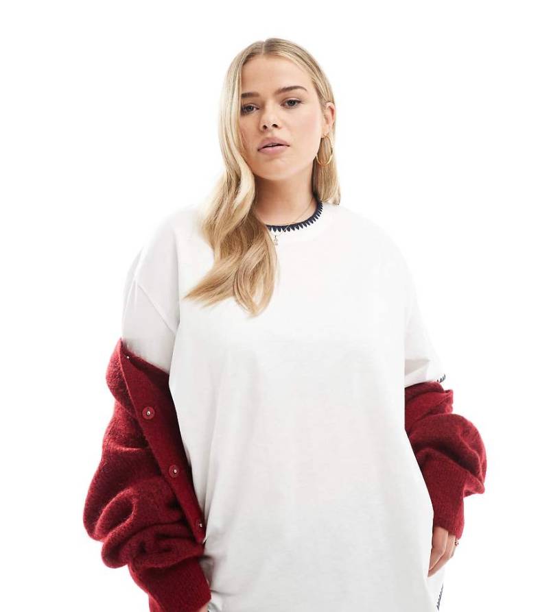 ASOS DESIGN Curve - Weites Oversize-T-Shirt in Weiß mit Zickzack-Details von ASOS Curve