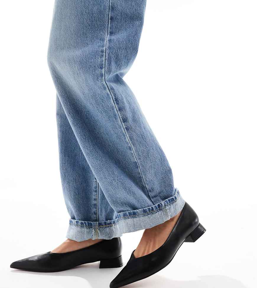 ASOS DESIGN Wide Fit - Lavinia - Ballerinas in Schwarz, weite Passform von ASOS DESIGN Wide Fit