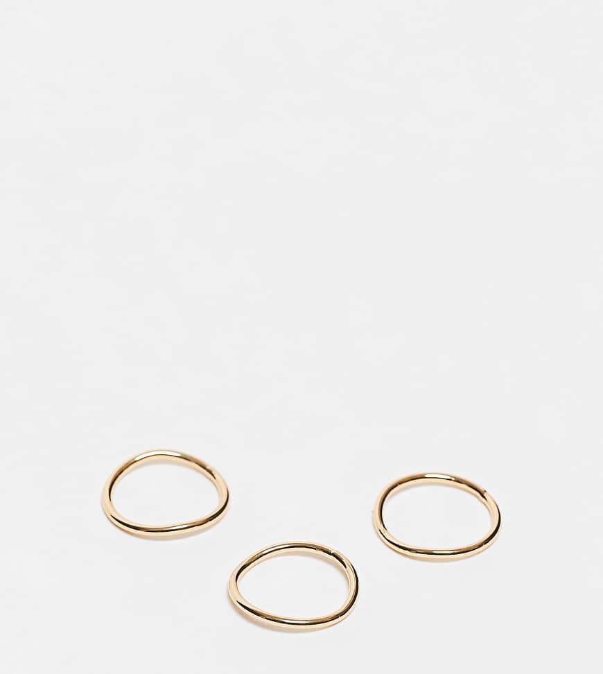 ASOS DESIGN - 14-karätig vergoldeter Stapelring mit schmalem, röhrenförmigem Design-Silber ASOS DESIGN - 14-karätig vergoldeter Stapelring mit schmalem, röhrenförmigem Design-Silber von ASOS DESIGN