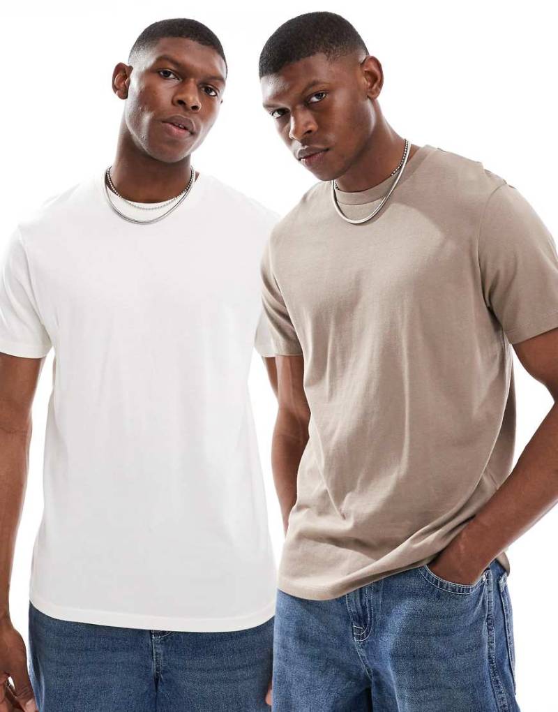 ASOS DESIGN - 2er-Pack Basic-T-Shirts in Braun und Creme mit Rundhalsausschnitt-Bunt von ASOS DESIGN