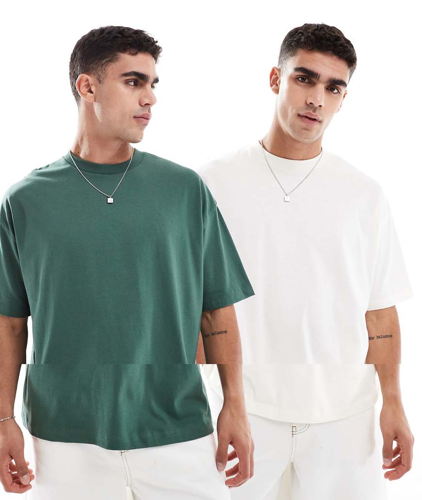 ASOS DESIGN - 2er-Pack Basic-T-Shirts in Dunkelgrün und Cremeweiß mit Oversize-Schnitt-Bunt ASOS DESIGN - 2er-Pack Basic-T-Shirts in Dunkelgrün und Cremeweiß mit Oversize-Schnitt-Bunt von ASOS DESIGN