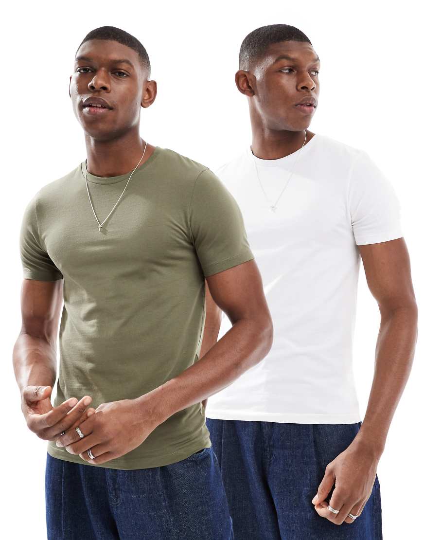ASOS DESIGN - 2er-Pack Basic-T-Shirts in Khaki und Weiß mit figurbetontem Schnitt-Bunt von ASOS DESIGN
