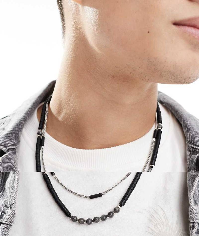 ASOS DESIGN - 2er-Pack Halsketten mit Zierperlen und Halbedelsteinen in Braun und Silberoptik von ASOS DESIGN