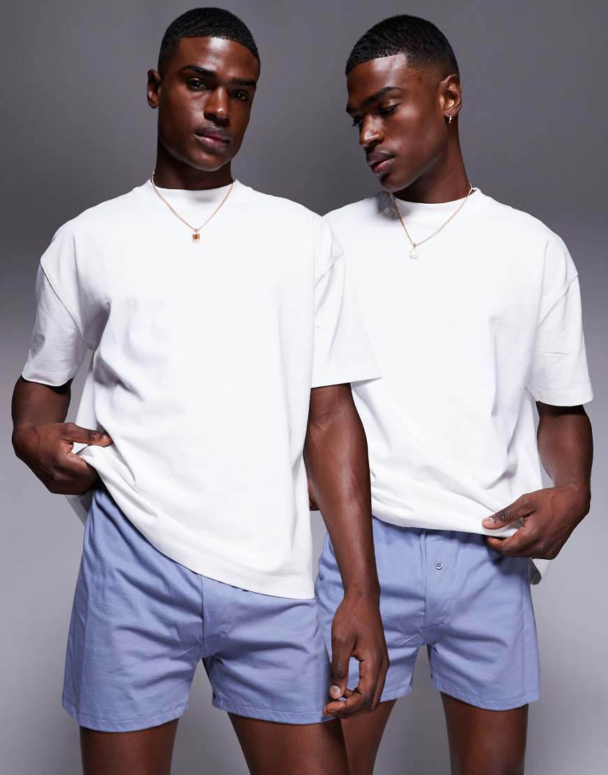 ASOS DESIGN - 2er-Pack Jersey-Boxershorts in Anthrazit mit gewebtem Aufnäher-Grau ASOS DESIGN - 2er-Pack Jersey-Boxershorts in Anthrazit mit gewebtem Aufnäher-Grau von ASOS DESIGN