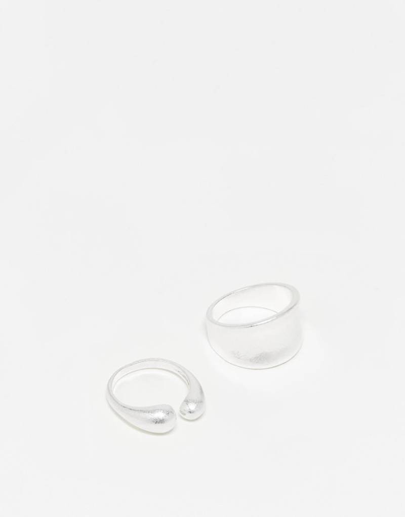 ASOS DESIGN - 2er-Pack Ringe mit offenem Detail in abgenutzter Silberoptik von ASOS DESIGN