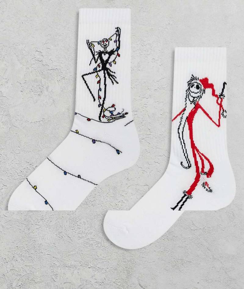 ASOS DESIGN - 2er-Pack Socken in Weíß mit Disney's Nightmare Before Christmas-Grafik-Weiß von ASOS DESIGN