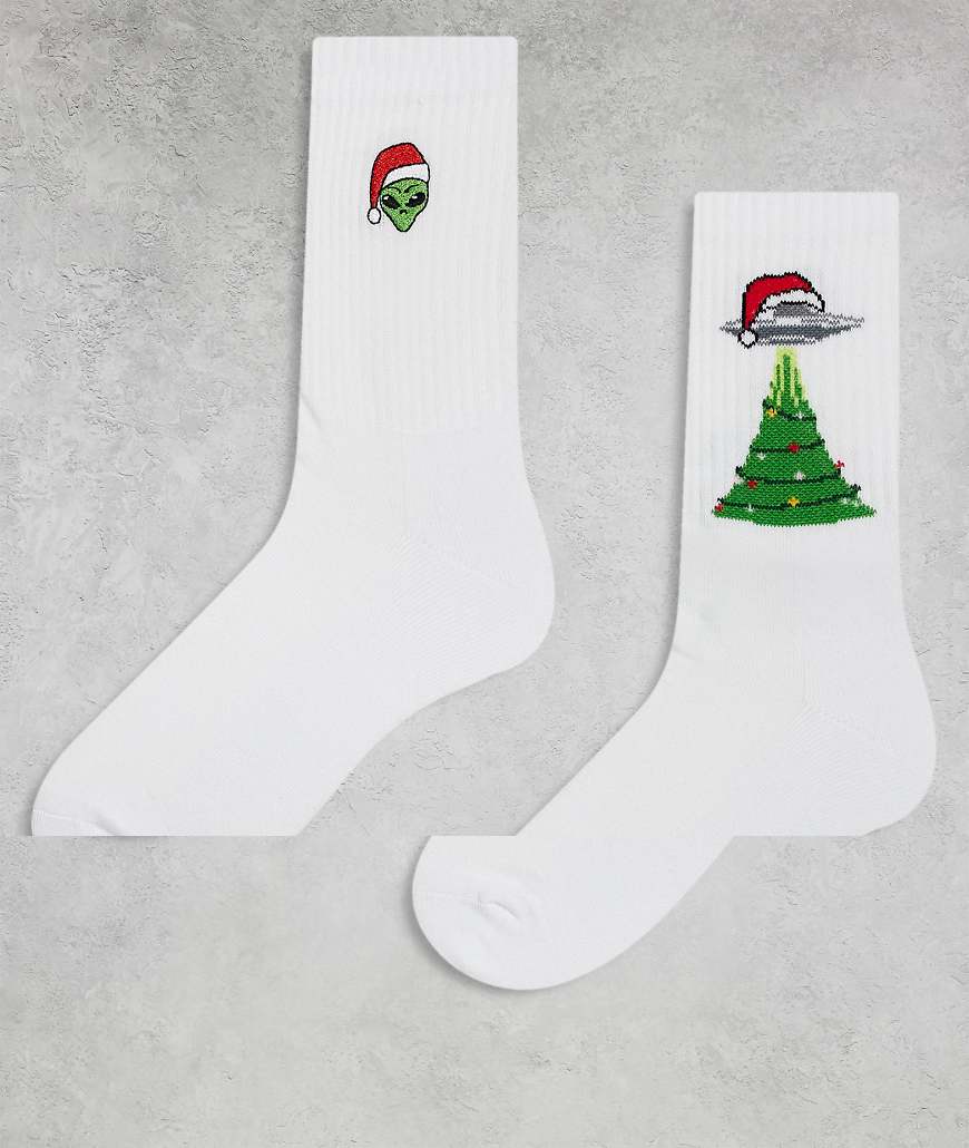 ASOS DESIGN - 2er-Pack Socken in Weiß mit Traitors-Grafiken von ASOS DESIGN