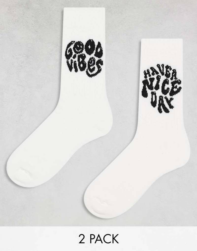 ASOS DESIGN - 2er-Pack Socken in Weiß mit positiven Slogans von ASOS DESIGN