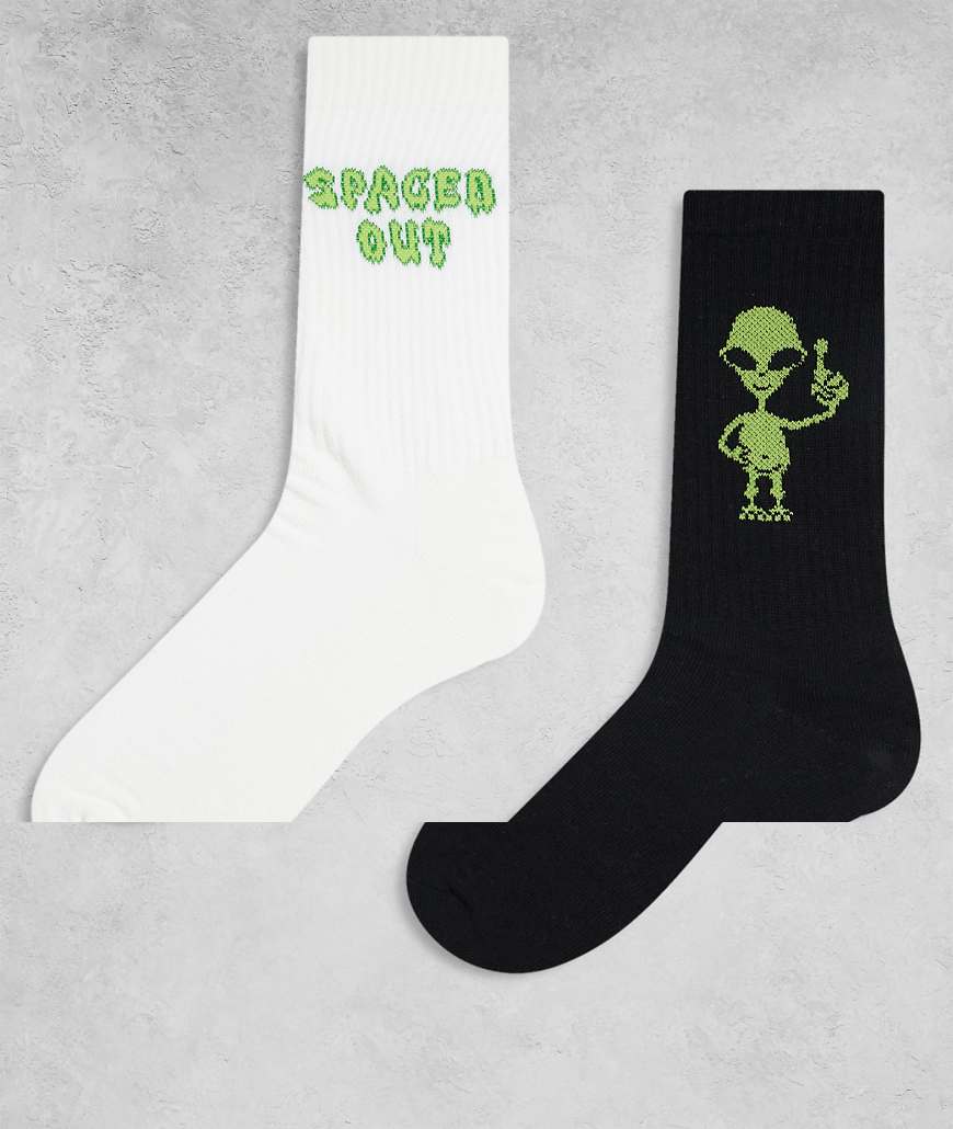 ASOS DESIGN - 2er-Pack Socken in verschiedenen Farben mit Alien-Motiv-Bunt von ASOS DESIGN