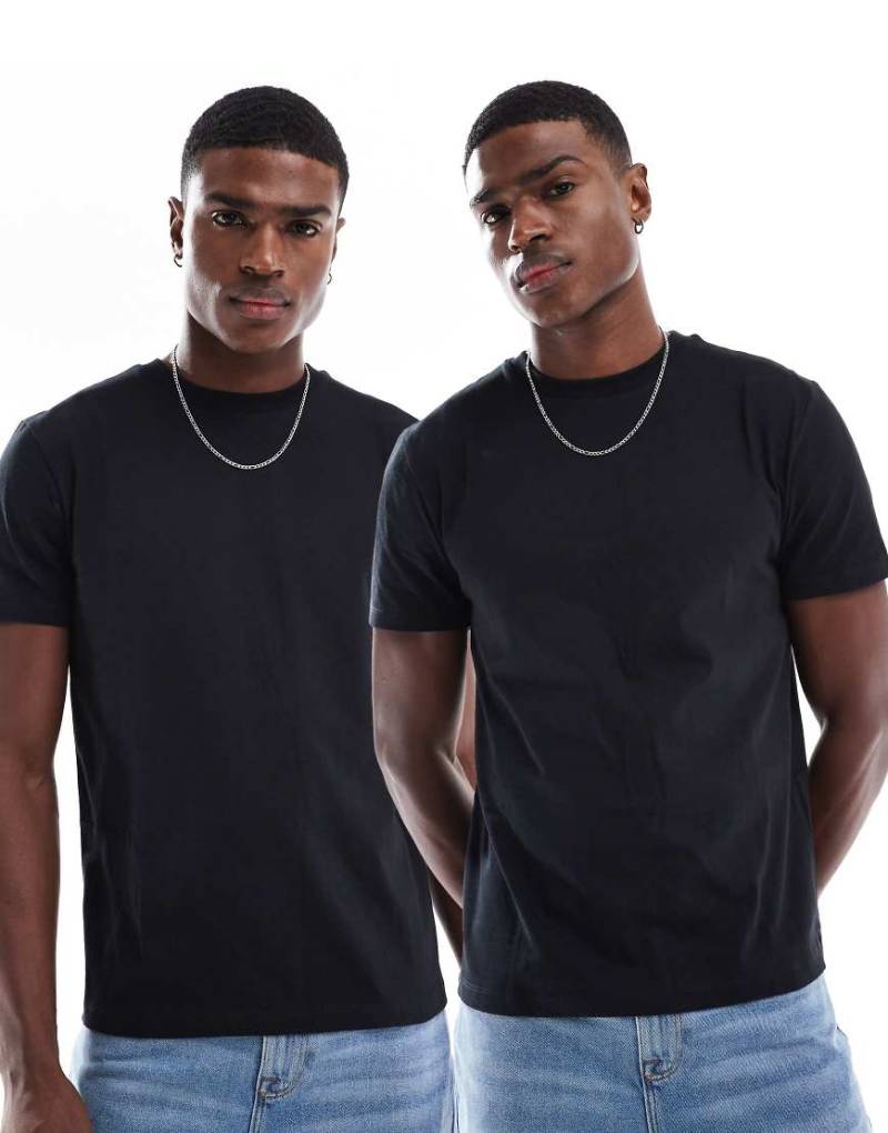 ASOS DESIGN - Essential - 2er-Pack T-Shirts in Schwarz mit Rundhalsausschnitt-Bunt von ASOS DESIGN