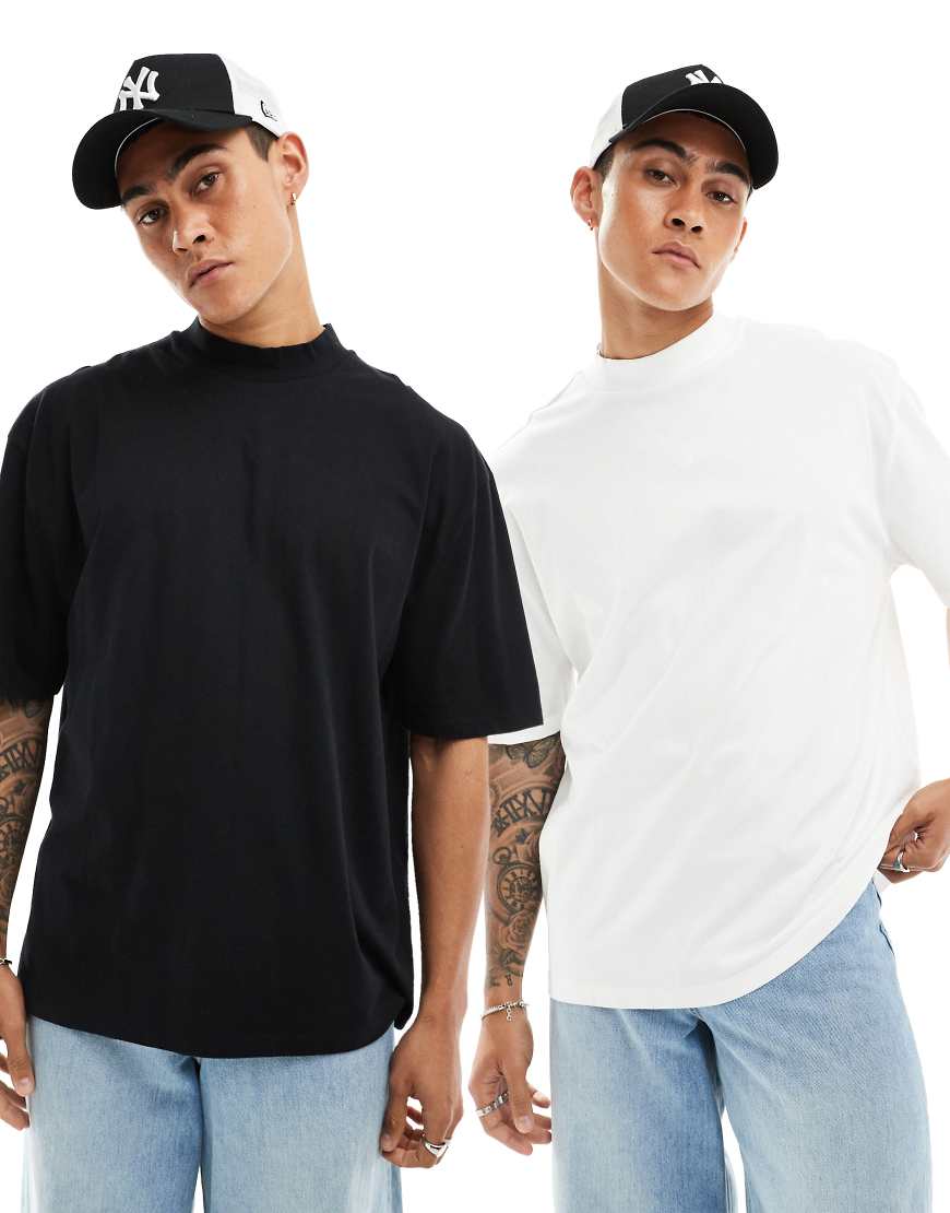 ASOS DESIGN - 2er-Pack hochgeschlossene Oversize-T-Shirts in Schwarz und Weiß-Bunt ASOS DESIGN - 2er-Pack hochgeschlossene Oversize-T-Shirts in Schwarz und Weiß-Bunt von ASOS DESIGN