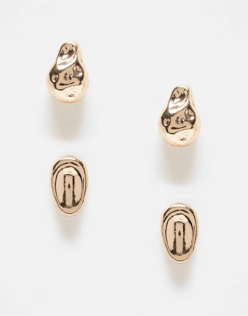 ASOS DESIGN - 2er-Pack kleine goldfarbene Ohrstecker im Schmelz-Design von ASOS DESIGN